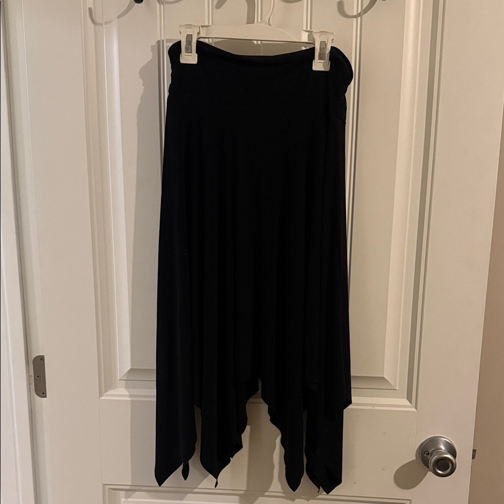 Chic Asymmetrical Black Skirt